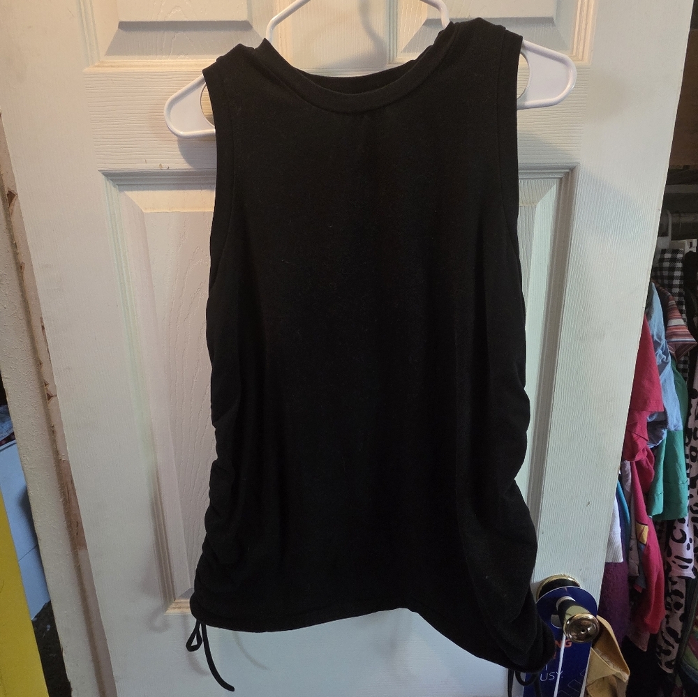 Black Sleeveless Ruched Side Tank Top - Women